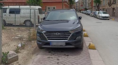 Eskişehir'de yayaları çileden çıkaran görüntü!