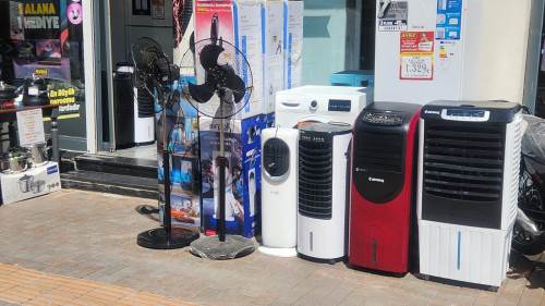 Eskişehir'de yaz bitti, klima ve vantilatör satışları düştü