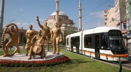 Eskişehir’de yaz geri döndü! Sıcaklıklar 36 dereceye çıkacak