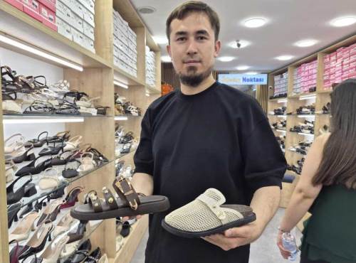 Eskişehir’de yaz sezonu ayakkabı satışlarını canlandırdı