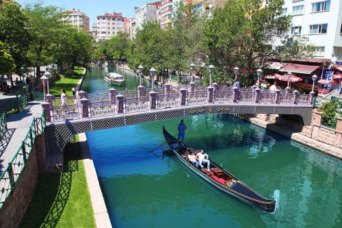 Eskişehir’de yazdan kalma günler: Hava açık ve az bulutlu
