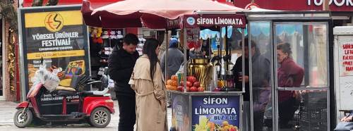Eskişehir’de yazın habercisi tezgâhlarda