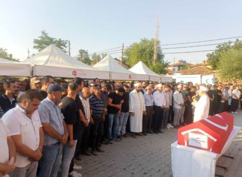 Eskişehir'de yeni evlenen orman şehidi son yolculuğuna uğurlandı