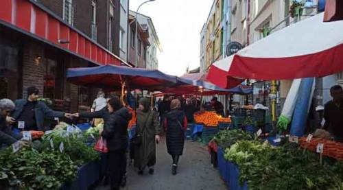 Eskişehir'de yılın ilk pazarında fiyatlar...