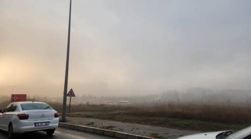 Eskişehir'de yoğun sis etkili oldu