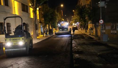 Eskişehir’de yol çalışmalarına gece gündüz devam