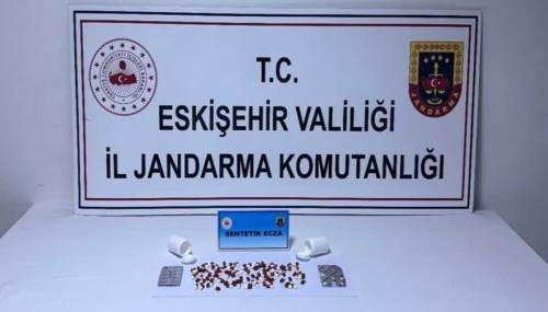 Eskişehir’de yolcu otobüsünde zehir operasyonu!
