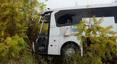 Eskişehir'de yolcu otobüsüyle kamyon çarpıştı! 15 yaralı