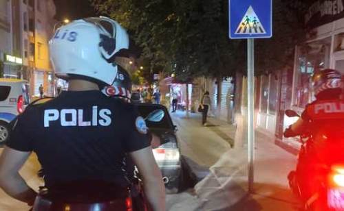 Eskişehir'de yunus ekipleri ruhsatsız silah ele geçirdi