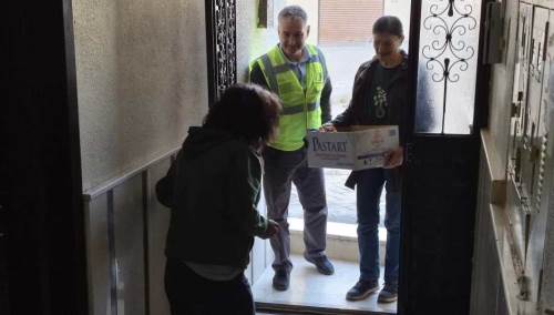 Eskişehir'de yüzlerce vatandaşın kapısını çaldılar