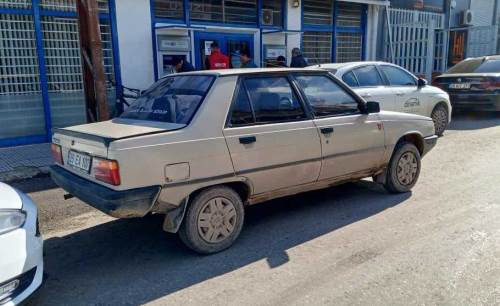 Eskişehir'de yüzleri güldüren araba!