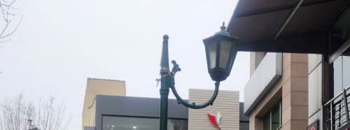 Eskişehir’de zarar gören aydınlatma direkleri tehlike saçıyor