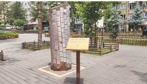 Eskişehir'deki anıt Türkiye gerçeğini gözler önüne seriyor