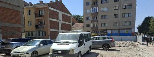 Eskişehir'deki boş arsa otopark oldu