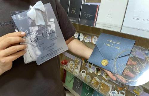 Eskişehir'deki çiftlere eşi benzeri olmayan davetiyeler hazırlıyor!