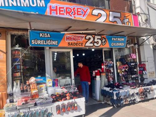 Eskişehir'deki esnaftan 25 TL'lik kampanya ilgi çekti