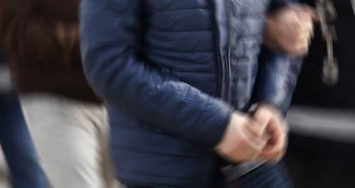 Eskişehir'deki firari şüpheliler eğlenirken yakalandı