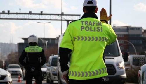 Eskişehir'deki haftalık trafik denetimi yüzlerce sürücüye ceza yağdırdı