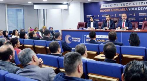 Eskişehir'deki istifa "Erozyon" göstergesi mi?