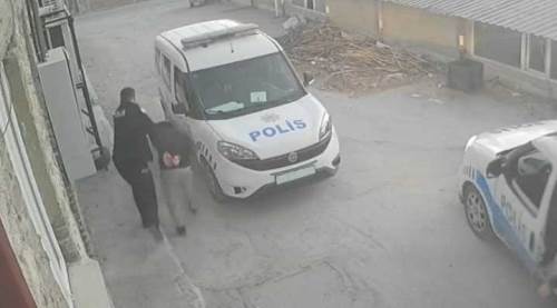 Eskişehir'deki katilin yakalanma anı kamerada!