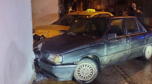 Eskişehir'deki kazada sürücü ortadan kayboldu! 