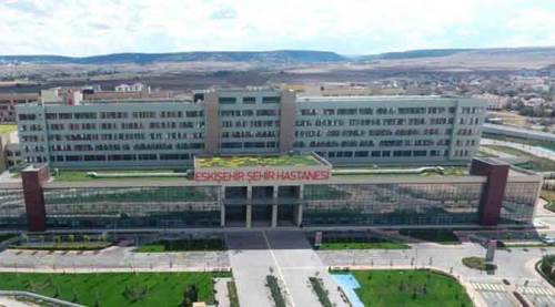 Eskişehir'deki sağlık hizmetlerinden övgüyle bahsetti