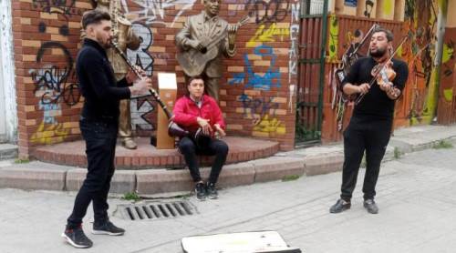 Eskişehir'deki sokak müzisyenlerinden bayram konseri