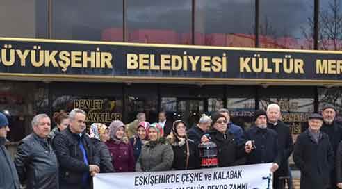 Eskişehir'deki su zammını böyle protesto ettiler