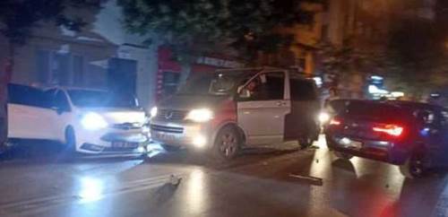 Eskişehir'deki sürücü 4 aracı kazaya karıştırdı!