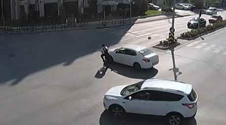 Eskişehir'deki trafik kazaları MOBESE kameralarına yansıdı
