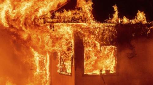 Eskişehir'deki yangında can verdi ! 