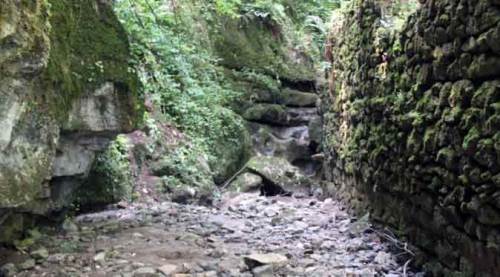 Eskişehir'den 3 saat uzaklıkta "donduran" mağara!