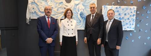 Eskişehir’den Bursa’ya ipek yolculuğu: Efsanelerle ipek sergisi açıldı