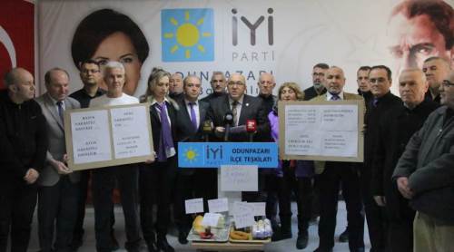 Eskişehir'den seslendiler: Emekliler yılı olacaksa...