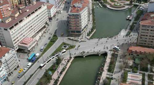 Eskişehir’e aba altından sopa gösteriyorlar!