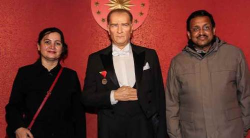 Eskişehir'e hayran kaldı, Büyükerşen'i tebrik etti...