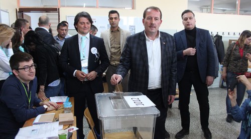 Eskişehir'e lüks araçlar