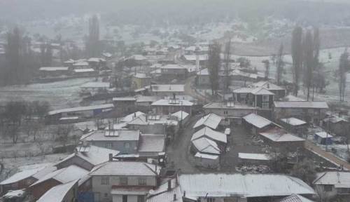 Eskişehir'e yağan kar Mihalıççık'a da uğradı