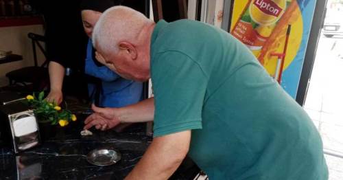 Eskişehir esnafından örnek davranış: Canını kurtardılar!