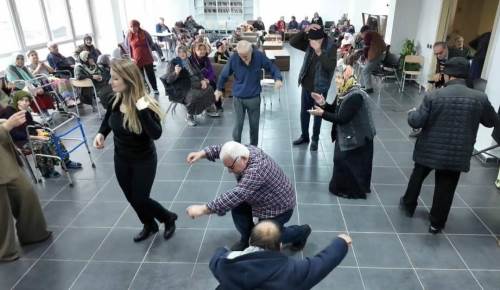 Eskişehir Fethi Yılmaz Sezer Evi sakinlerine özel konser