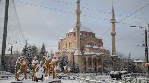 Eskişehir güne bembeyaz örtü ile uyandı!