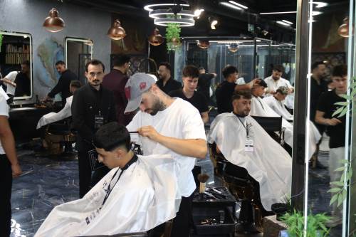Eskişehir Hairfest’te 110 kuaför dünya çapında bir ilke imza attı