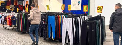 Eskişehir Hamamyolu’nda kışlık ürünlerde yoğun talep!