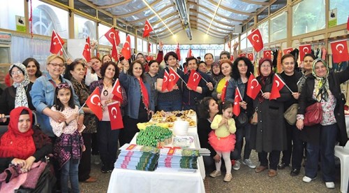 Eskişehir Hanımeli Sokak'ta 23 Nisan coşkusu
