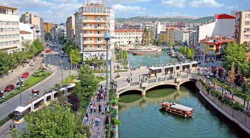 Eskişehir her alanda örnek gösteriliyor ama...