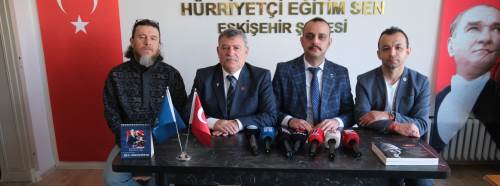 Eskişehir Hürriyetçi Eğitim Sen'den İstiklal Marşı'nın Arapça okunmasına sert tepki!