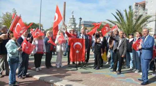 Eskişehir'i bayraklarla donatalım!