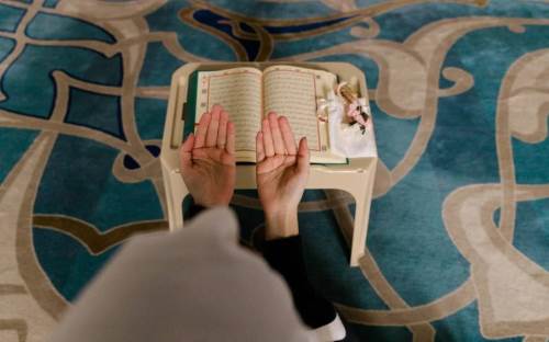 Eskişehir için haftalık namaz vakitleri - 19-25 Nisan 2025