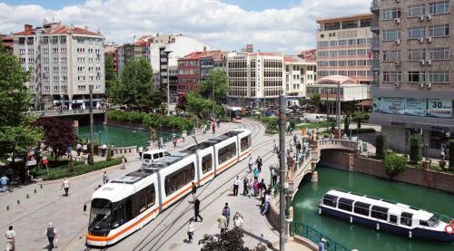 Eskişehir için TÜİK'ten kötü haber: "Öğrenci kenti" diyoruz ama...