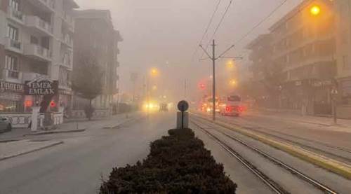 Eskişehir iki sabahtır sis altında